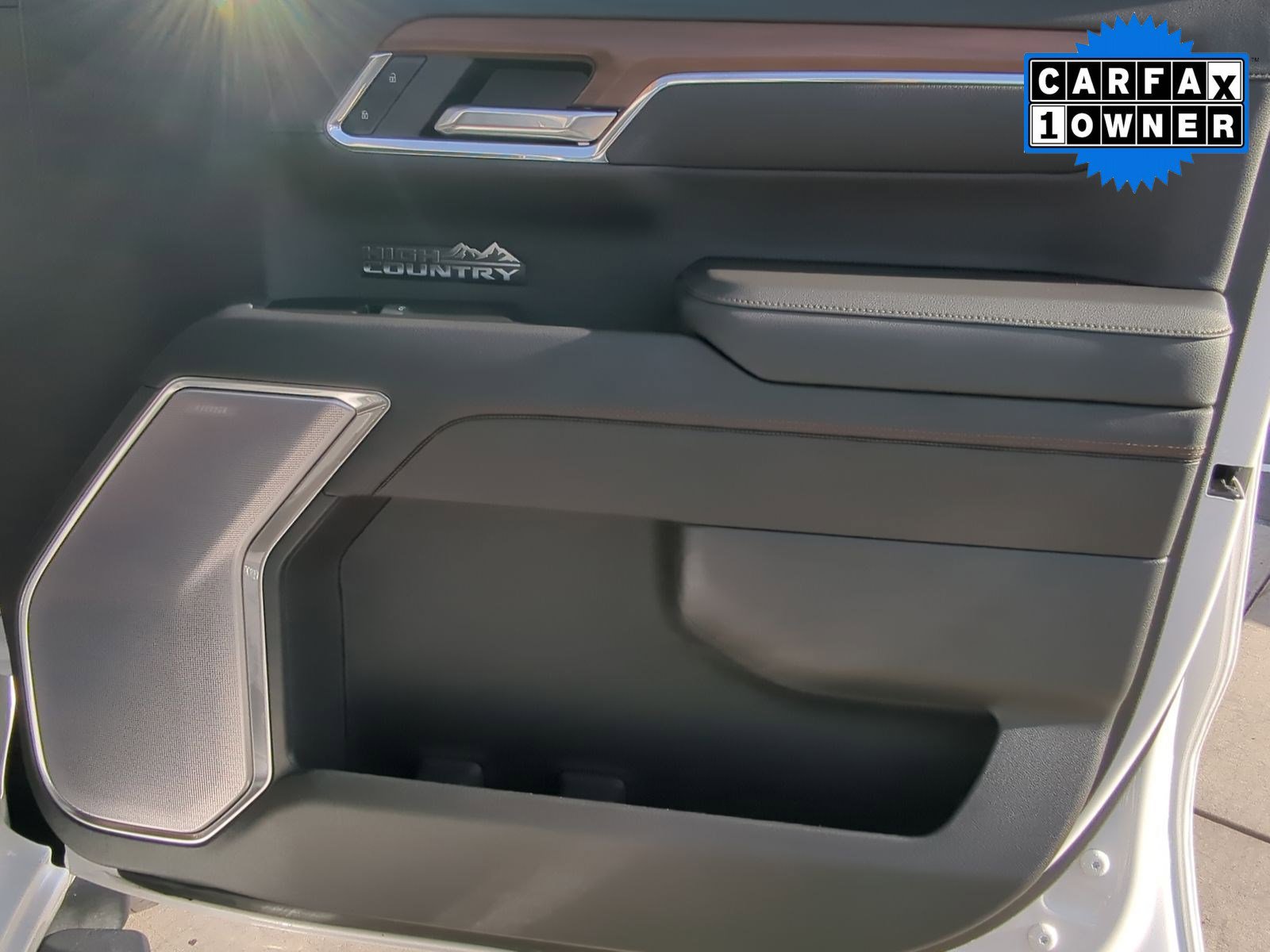 Used 2023 Chevrolet Silverado 1500 High Country w/ Technology Package image 29