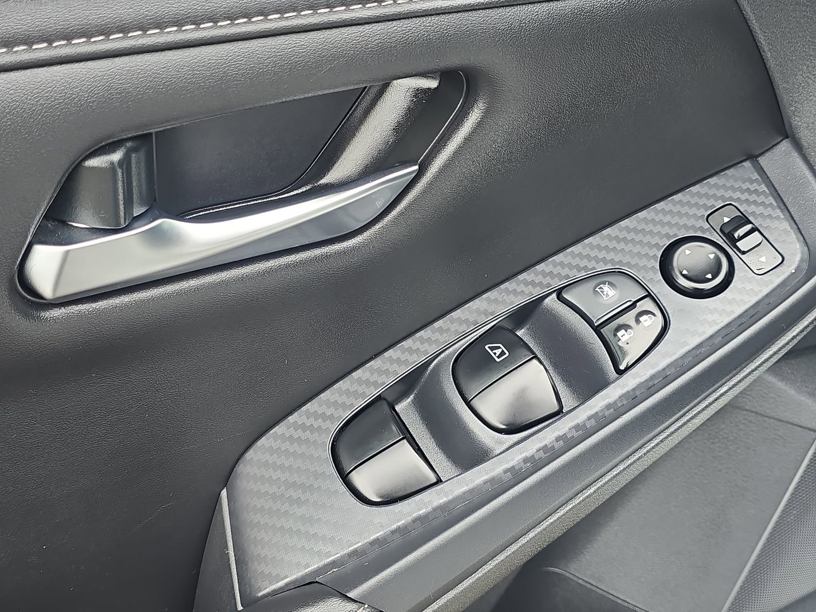 Used 2020 Nissan Sentra SV w/ Electronics Package image 15