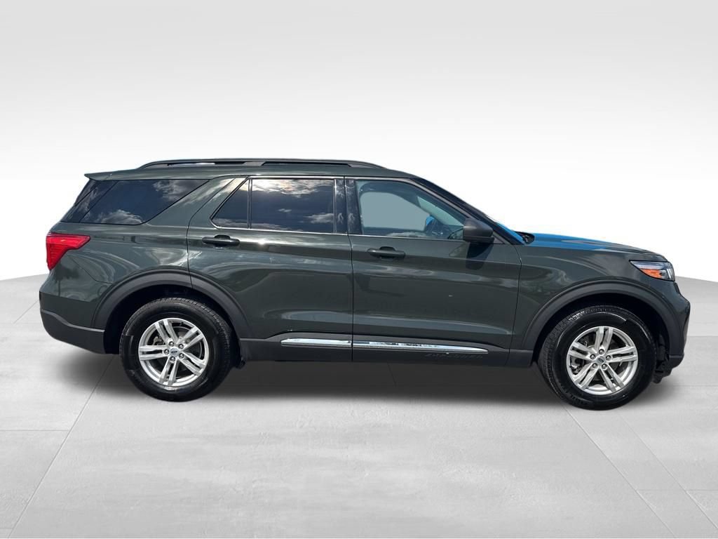 Used 2022 Ford Explorer XLT w/ Class IV Trailer Tow Package AWD/4WD video 2