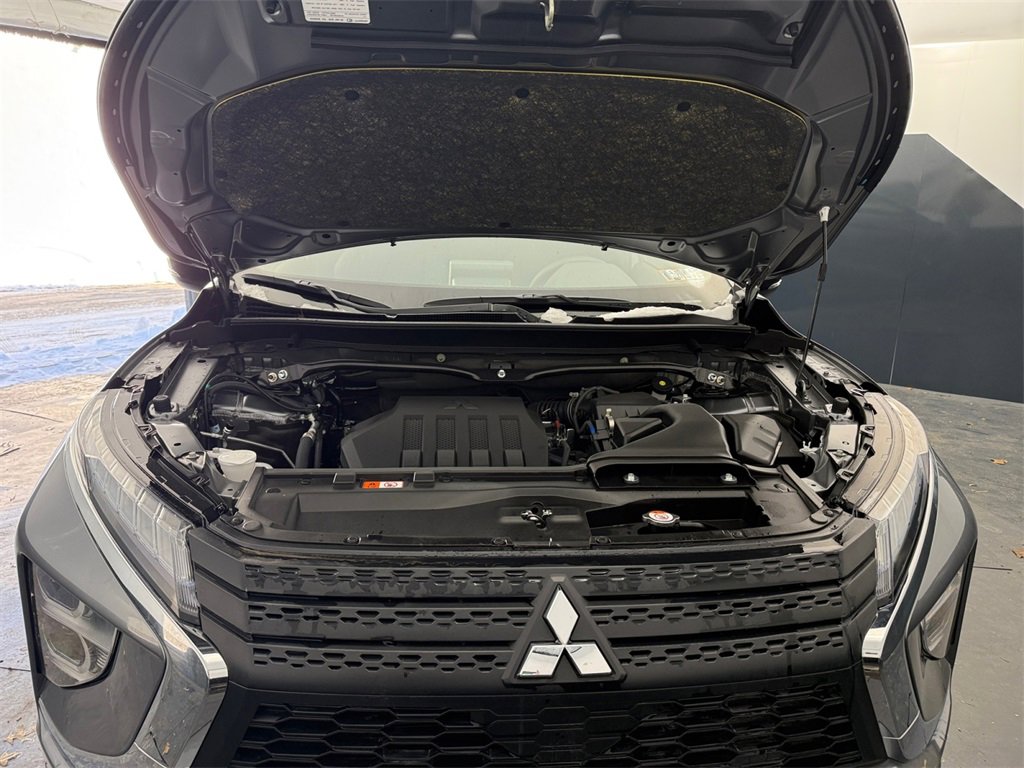 New 2026 Mitsubishi Eclipse Cross Black Edition image 25