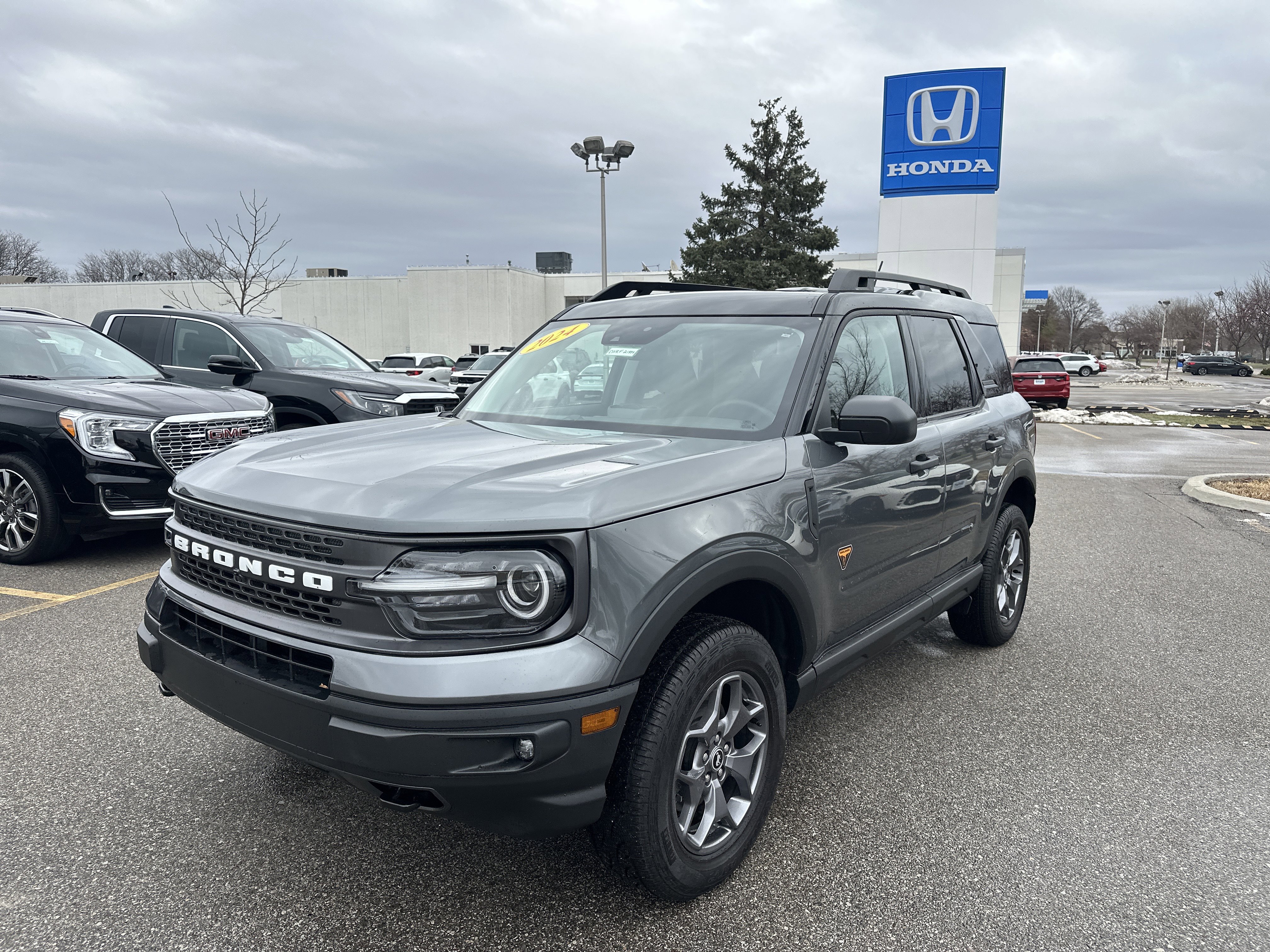 Used 2024 Ford Bronco Sport Badlands image 1