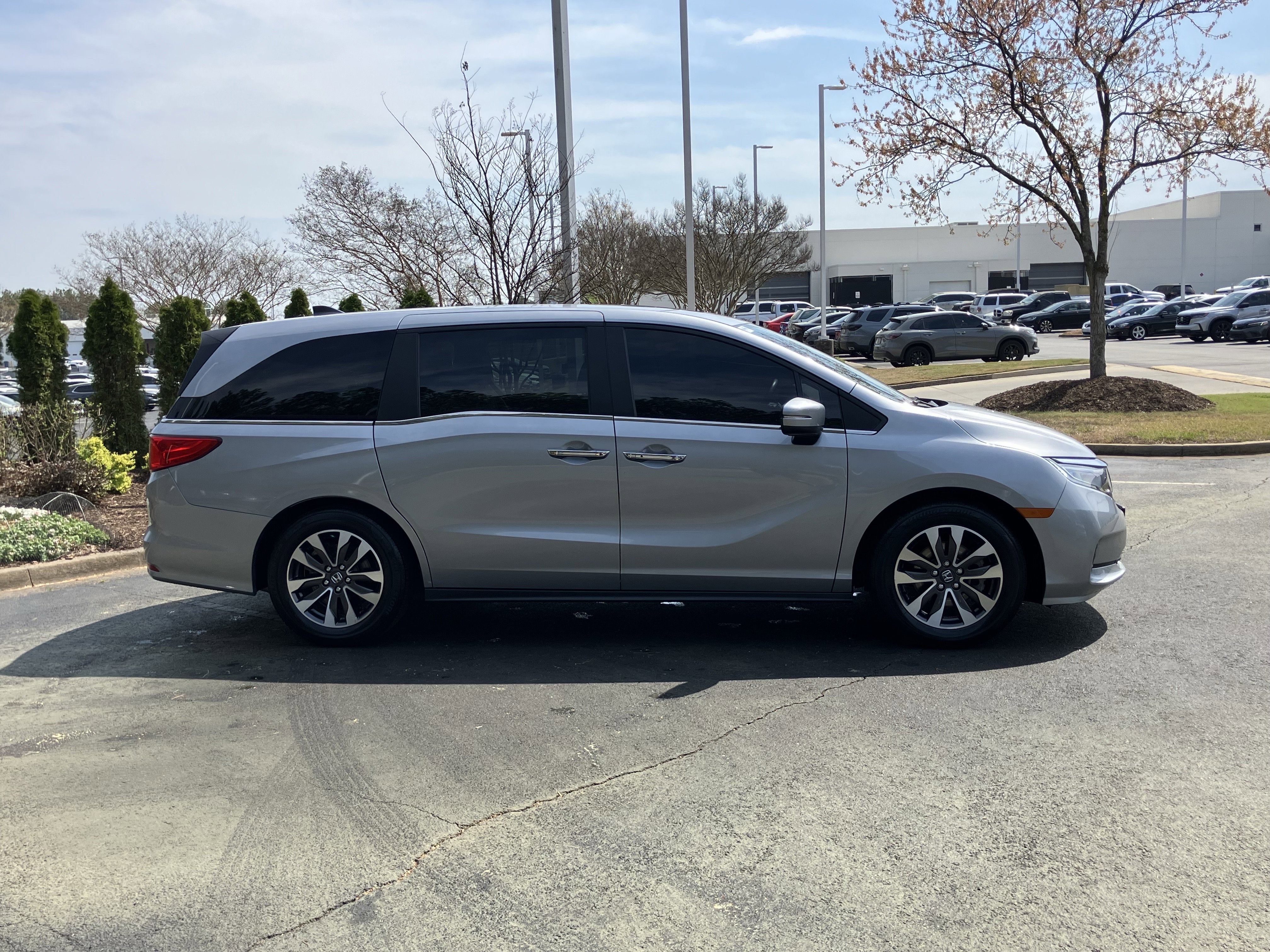Used 2023 Honda Odyssey EX-L image 11