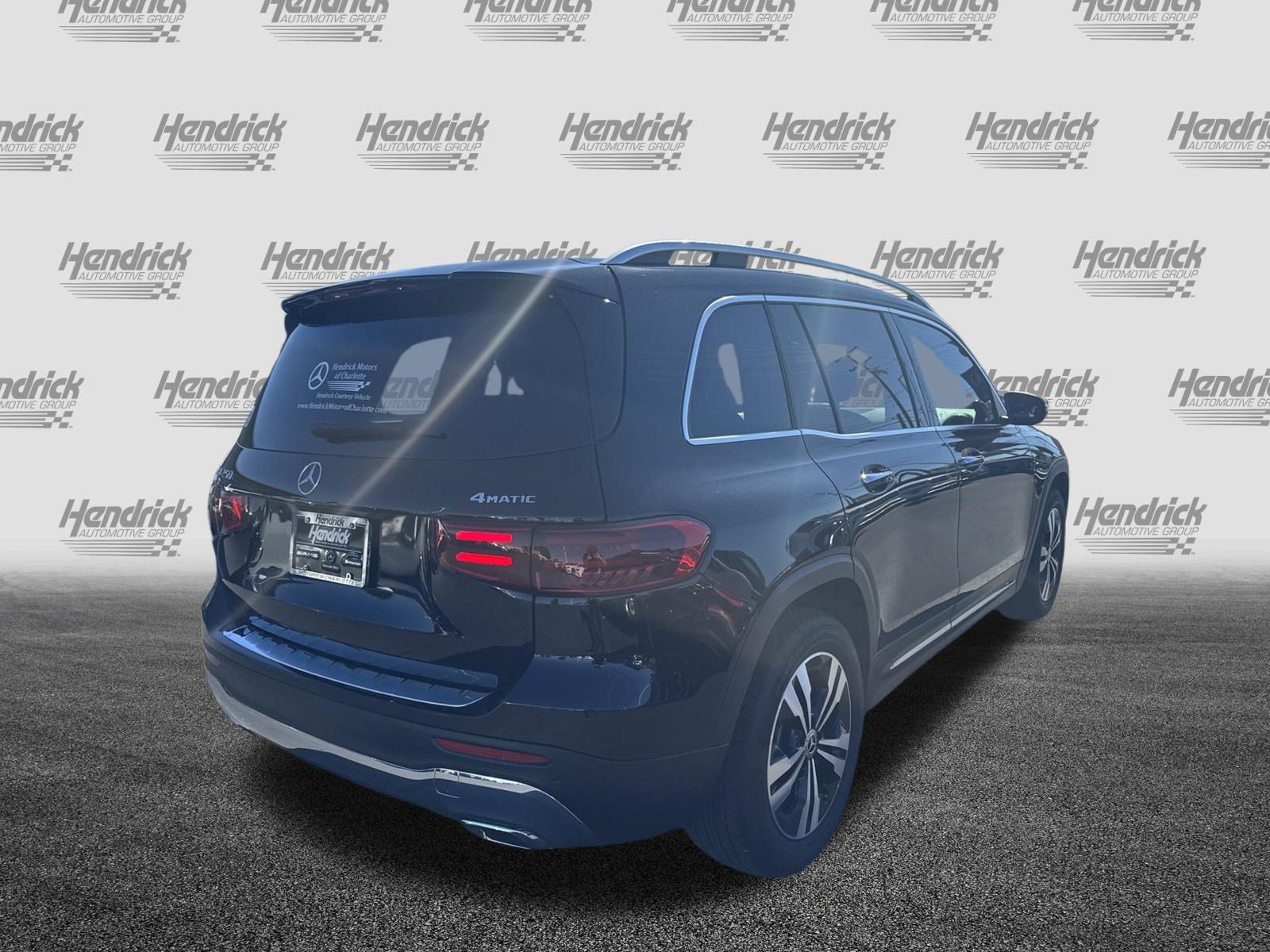 Used 2026 Mercedes-Benz GLB 250 4MATIC image 10
