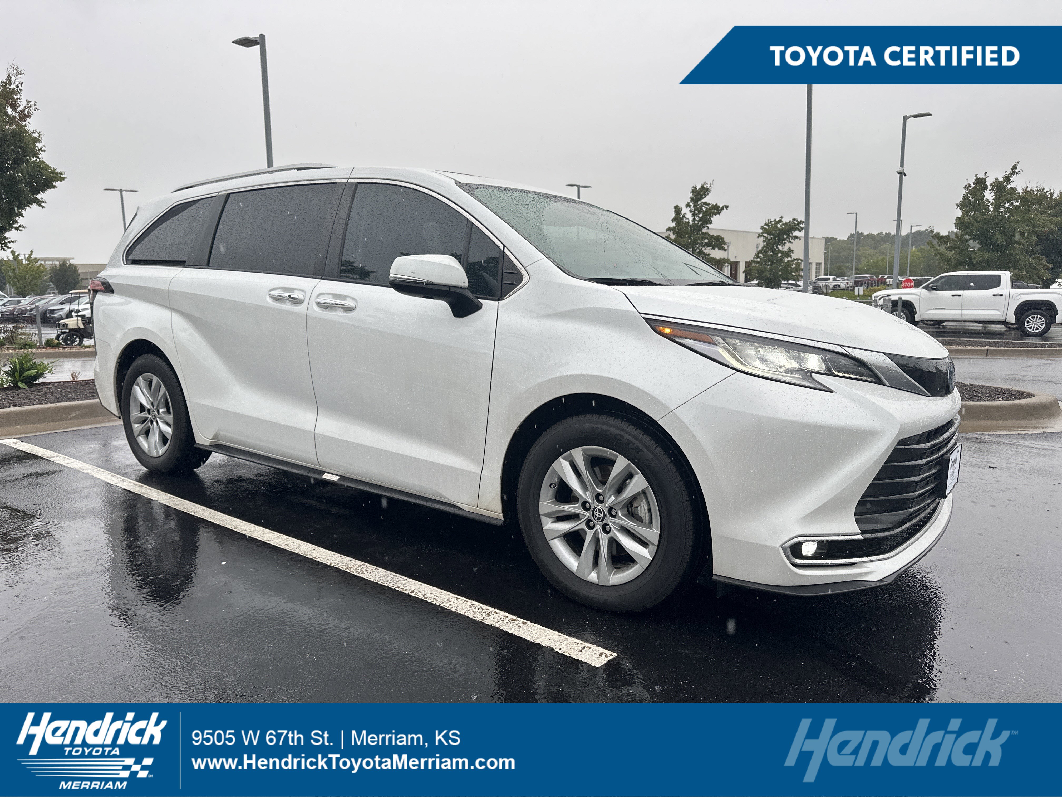 Certified 2023 Toyota Sienna Limited