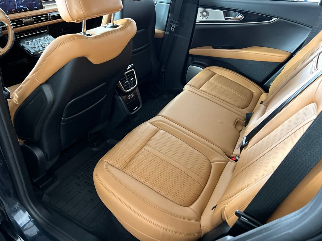 Used 2023 Lincoln Nautilus Black Label AWD/4WD image 41