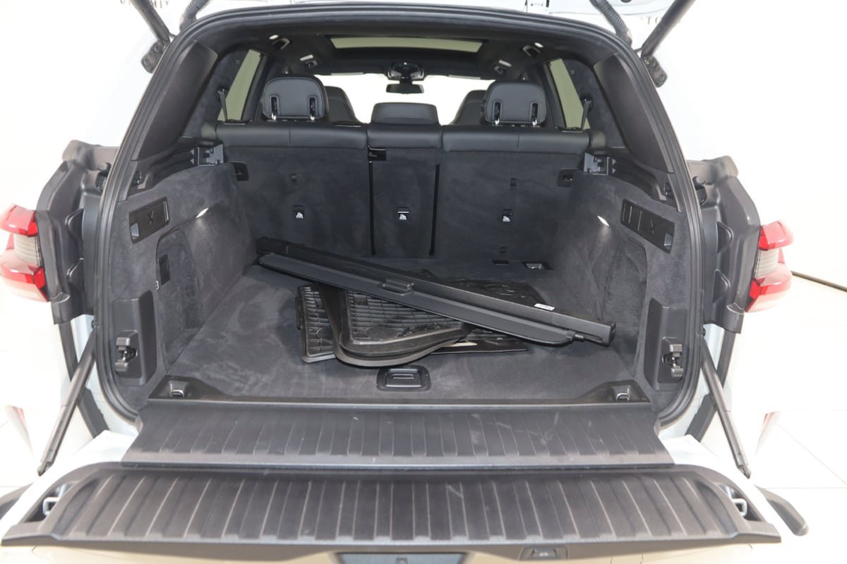Used 2023 BMW X5 M w/ Executive Package AWD/4WD image 55