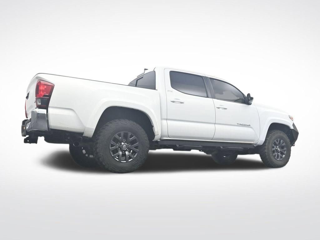 Used 2022 Toyota Tacoma SR5 AWD/4WD image 33