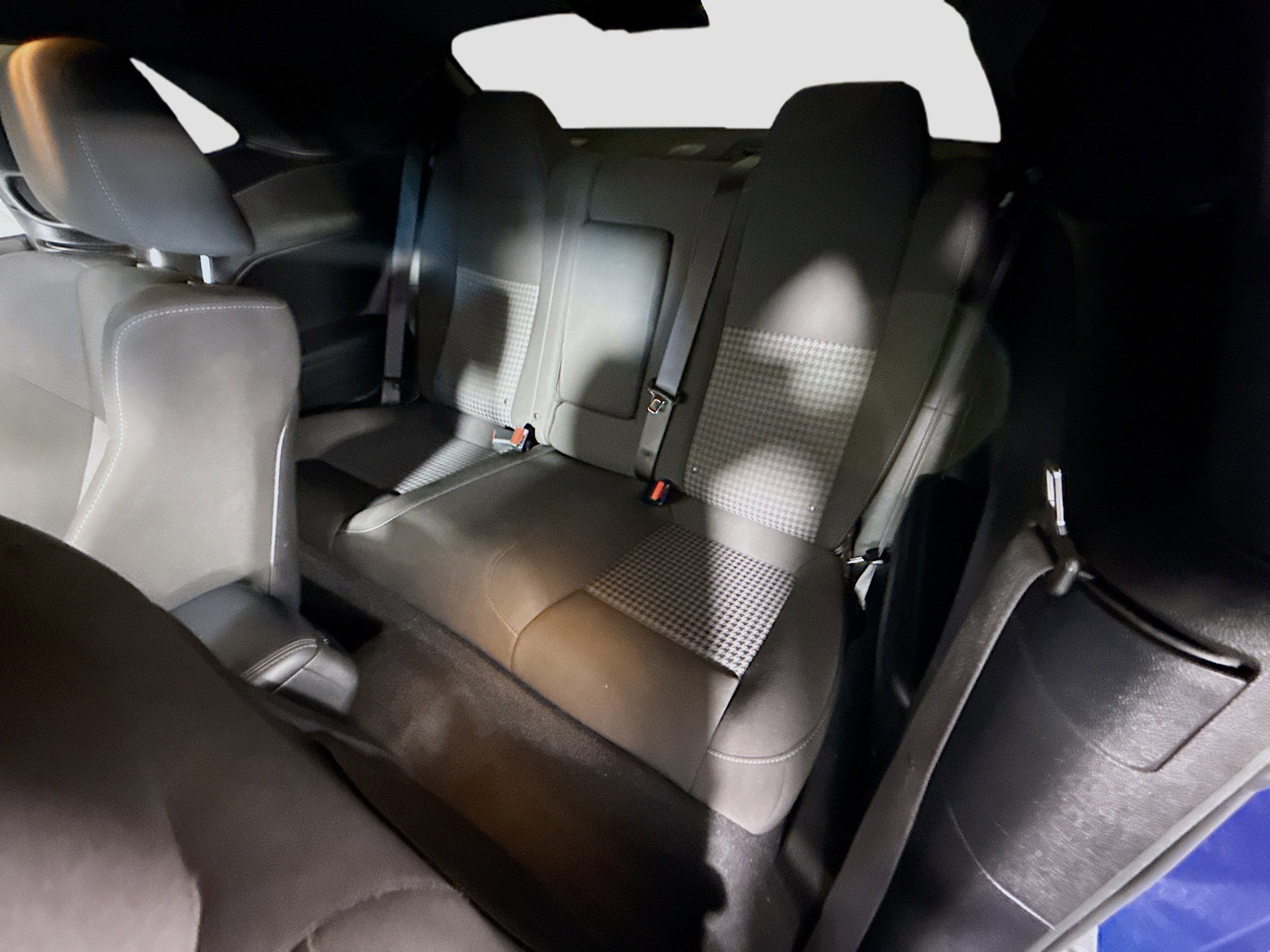 Used 2021 Dodge Challenger R/T w/ Blacktop Package image 25