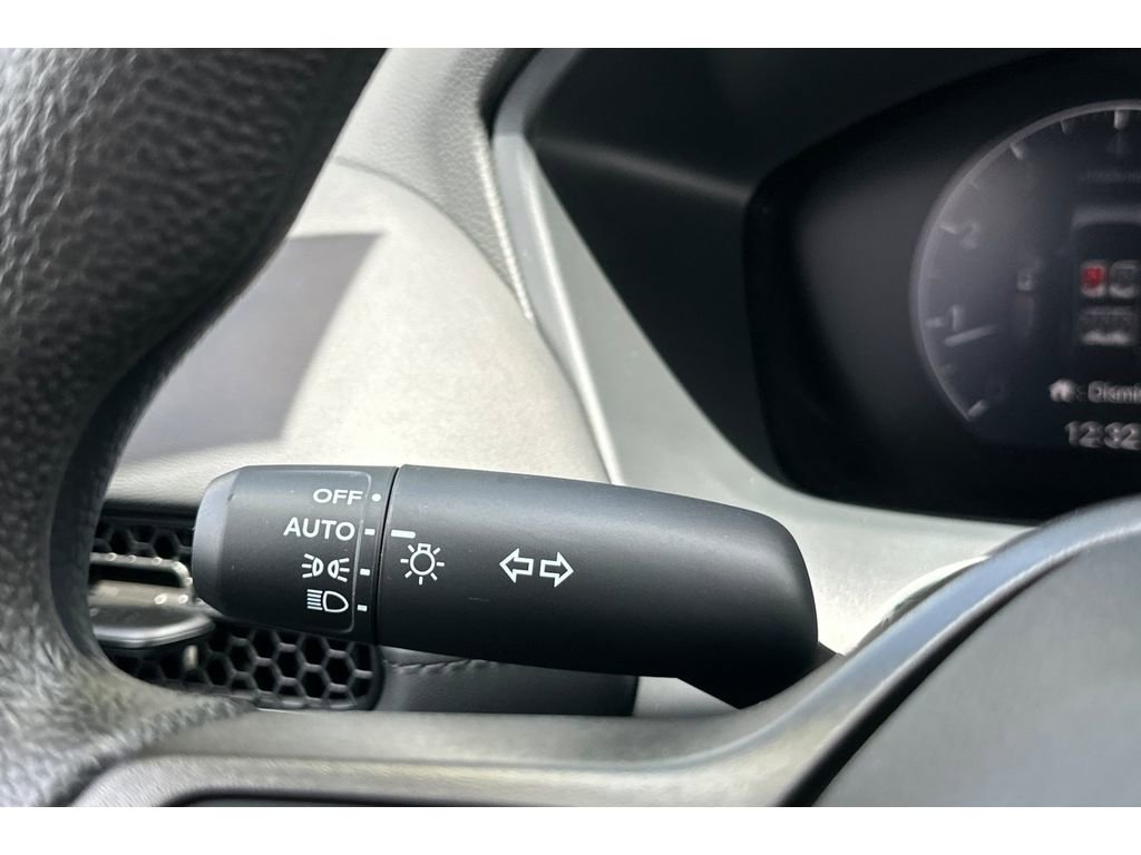 Certified 2026 Honda HR-V LX image 37