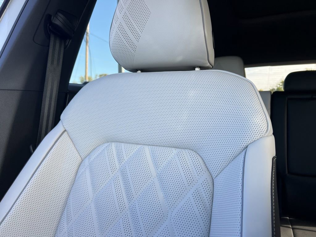 New 2026 Volkswagen Atlas Cross Sport SEL Premium R-Line image 21