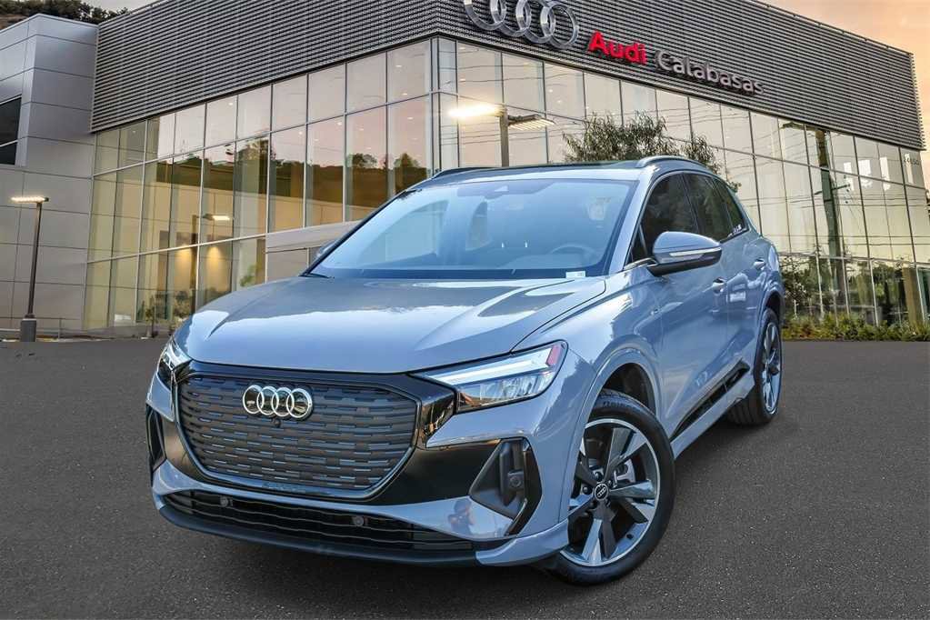 Used 2024 Audi Q4 e-tron Premium w/ Convenience Package