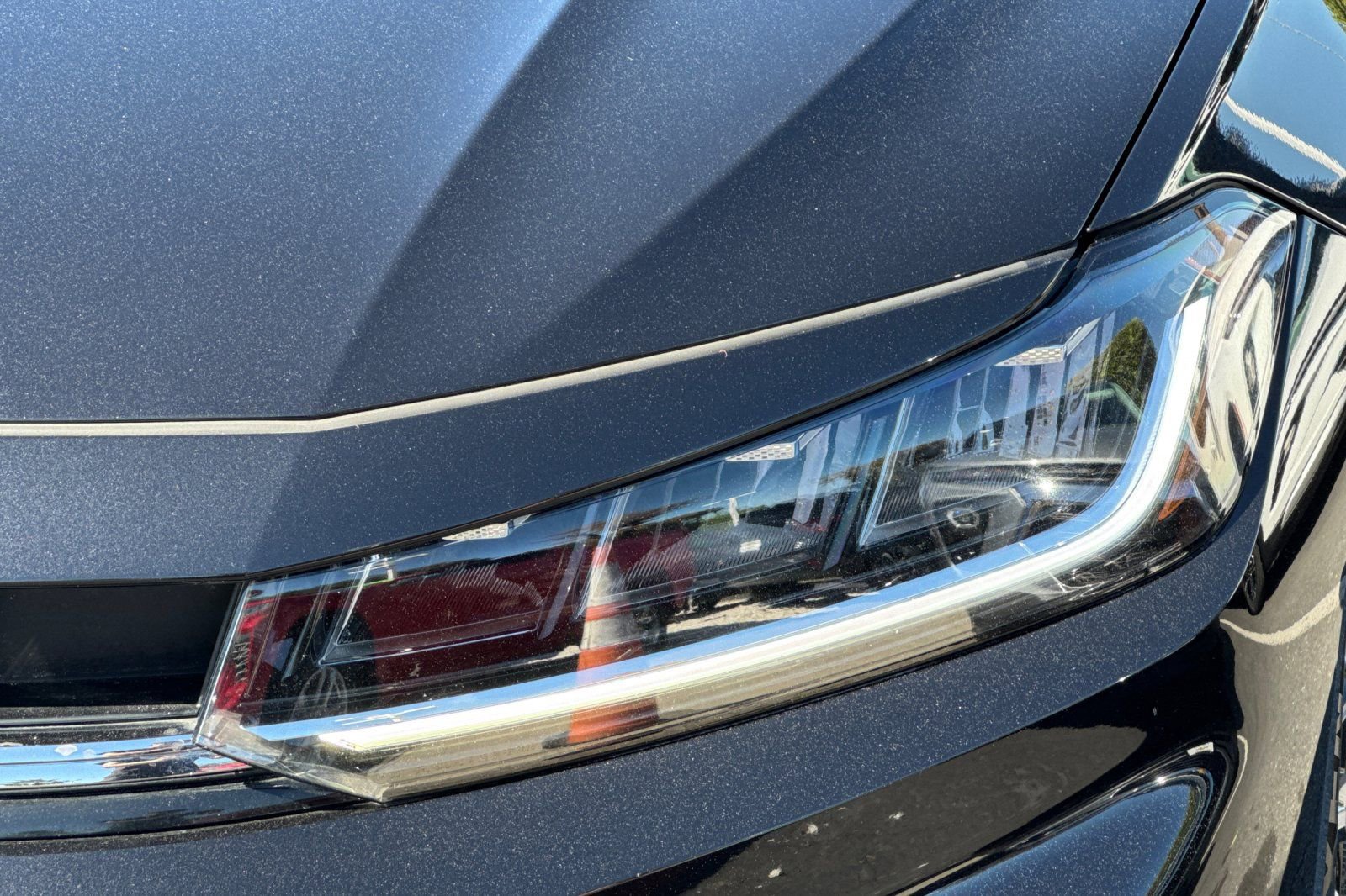 Used 2025 Volkswagen Jetta SE image 48