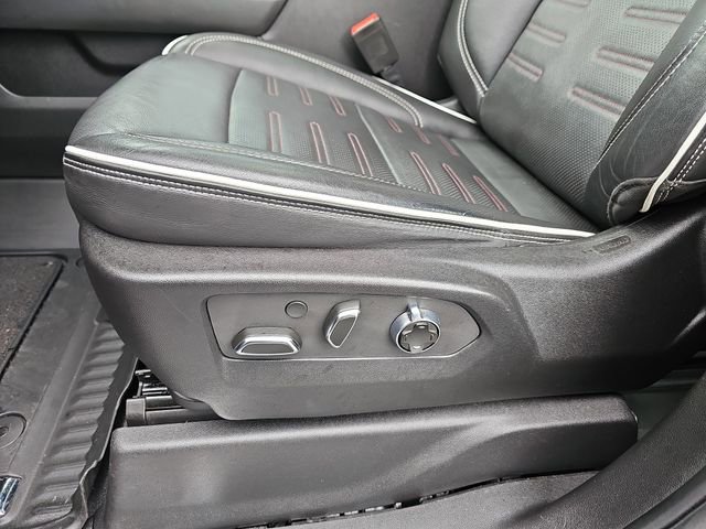 Used 2022 GMC Sierra 1500 AT4X AWD/4WD image 16