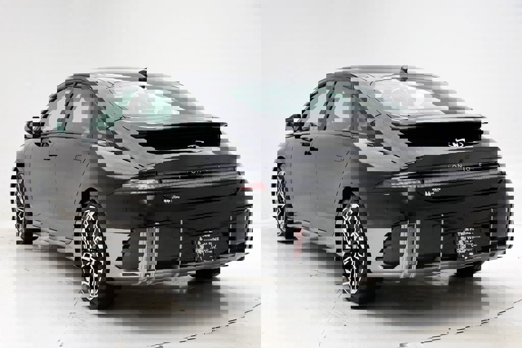 Used 2023 Hyundai Ioniq 6 SEL w/ Cargo Package image 7