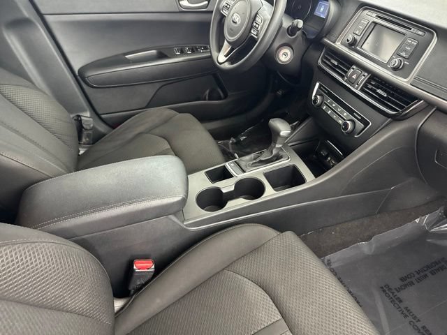 Used 2017 Kia Optima LX w/ Option Group 014 FWD image 26