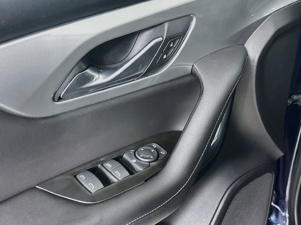 Certified 2020 Chevrolet Blazer LT FWD image 19
