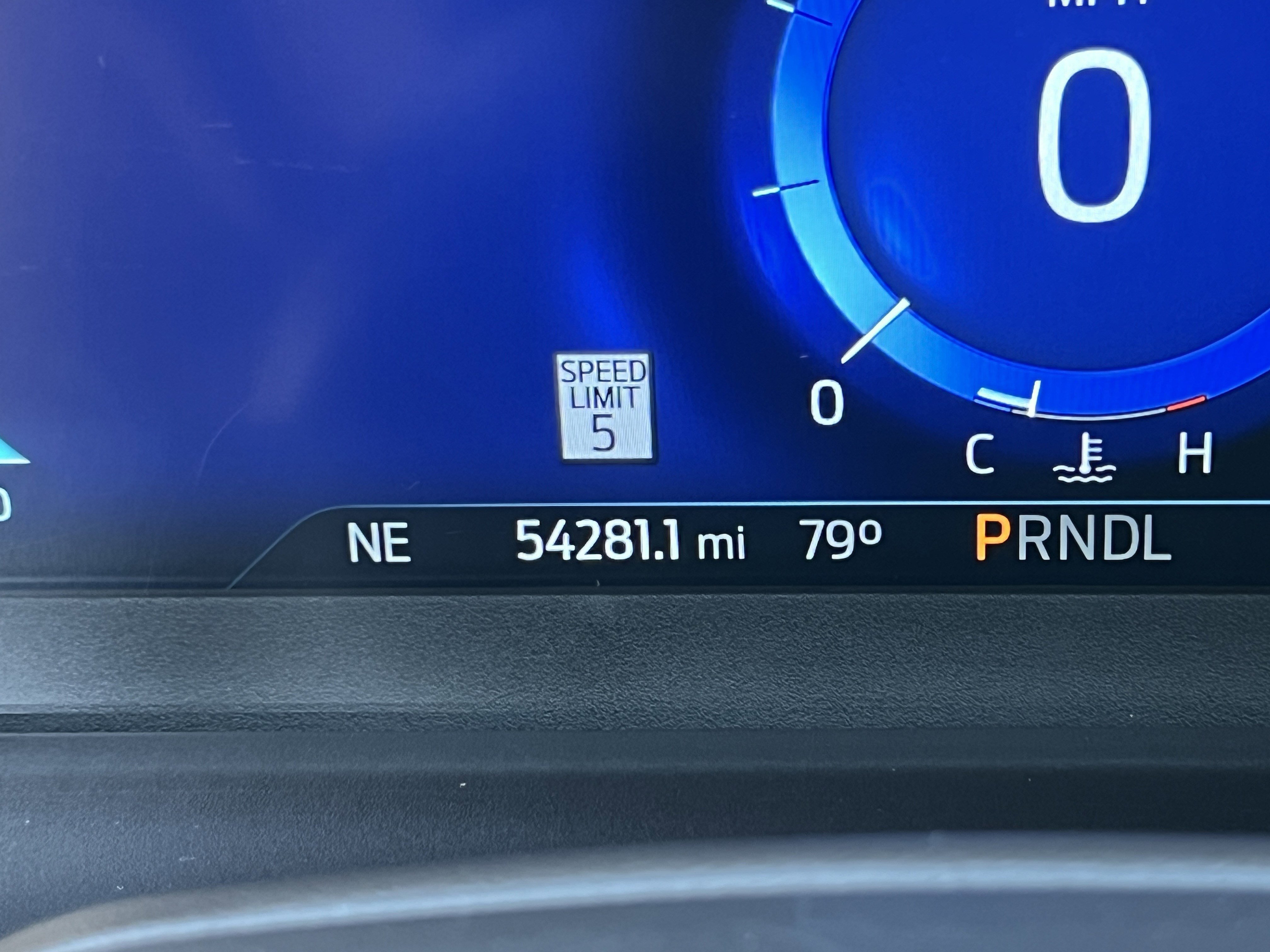 Used 2023 Ford Explorer Platinum w/ Technology Package image 21