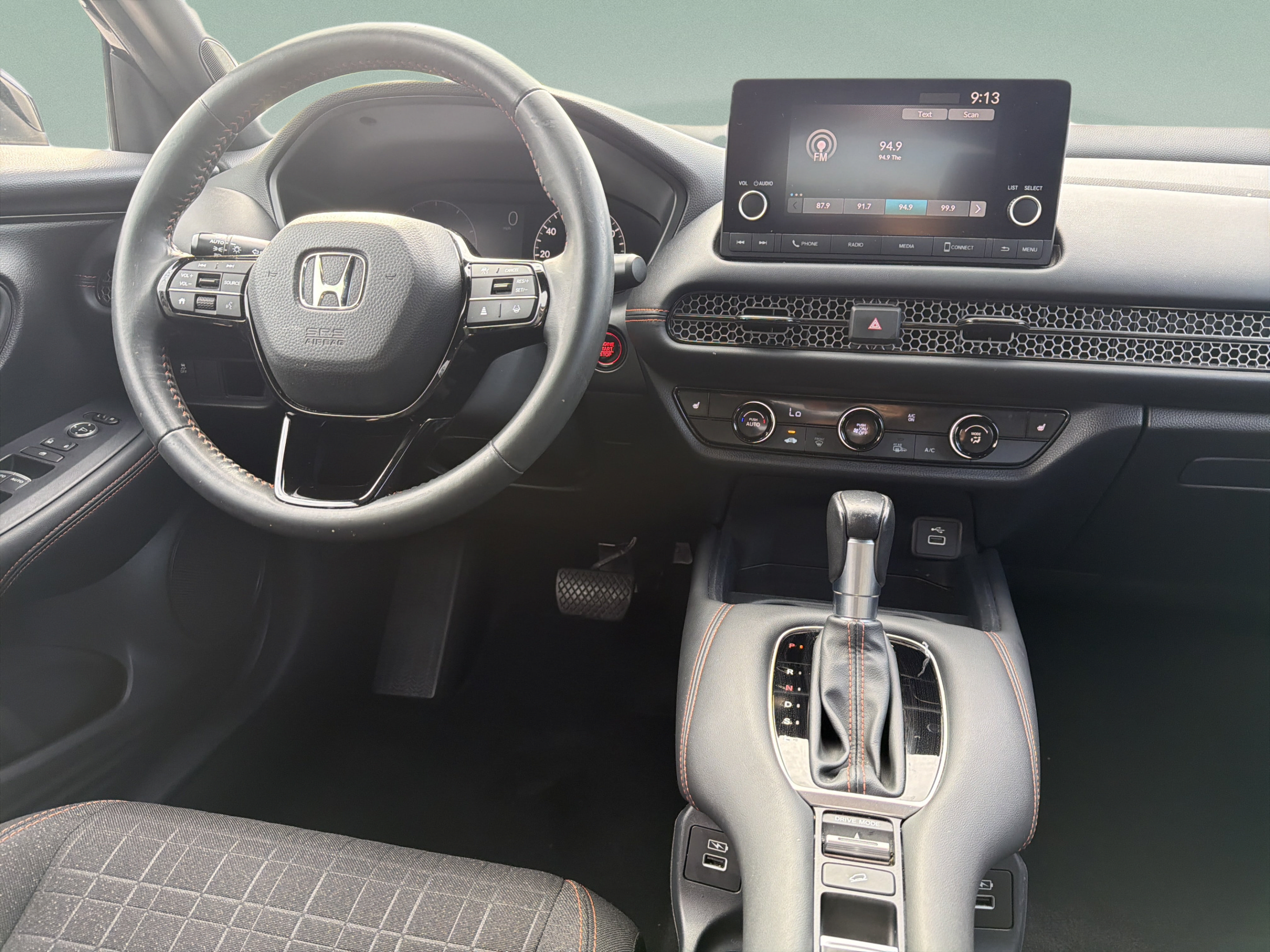 Used 2023 Honda HR-V Sport image 10