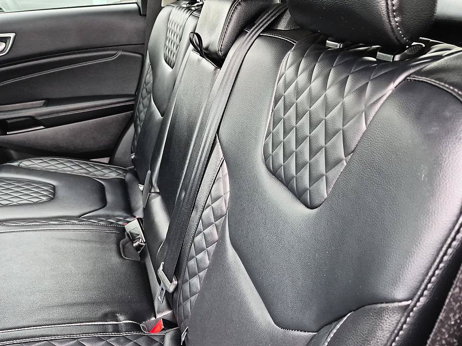 Used 2024 Ford Edge Titanium AWD/4WD image 28