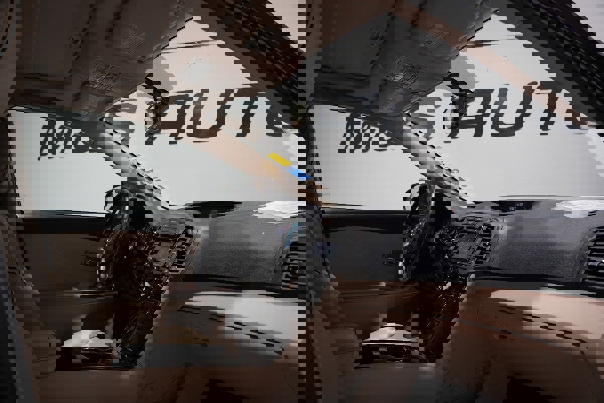 Used 2015 Toyota Venza XLE w/ XLE Premium Package image 18