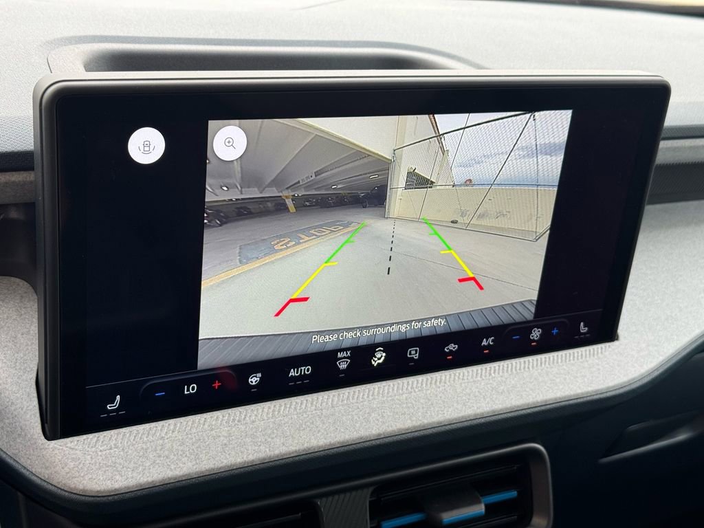 New 2025 Ford Maverick XLT w/ XLT Luxury Package image 17