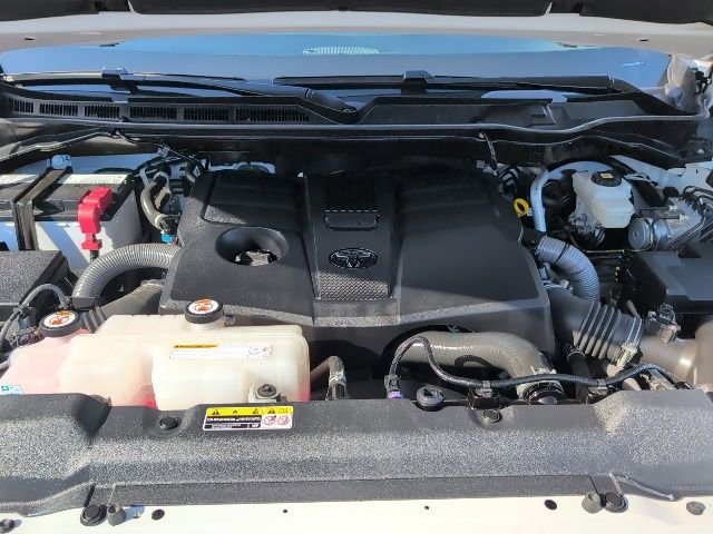 Used 2024 Toyota Tundra Limited w/ TRD Off-Road Package image 23