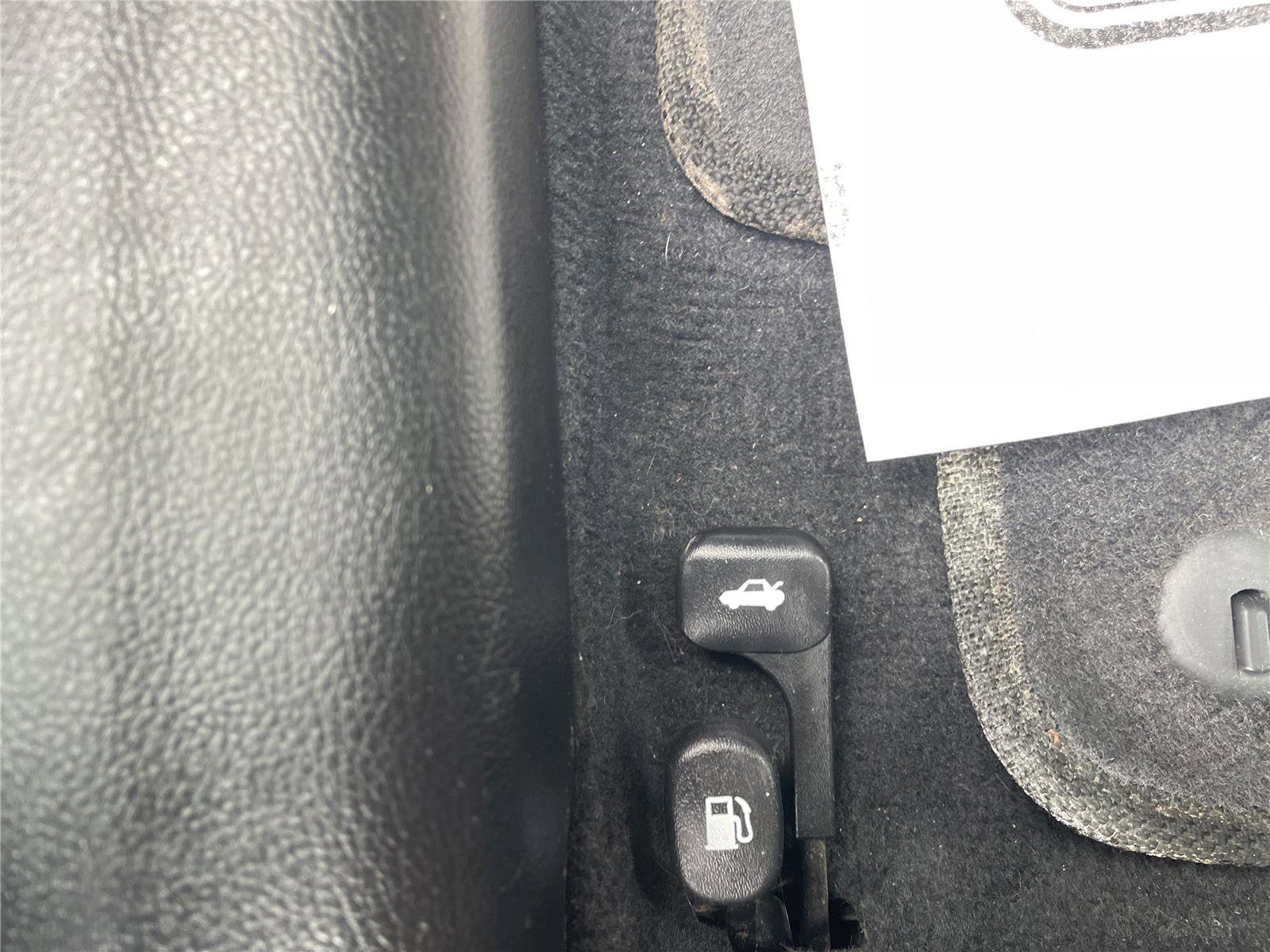 Used 2017 Kia Forte S FWD image 31
