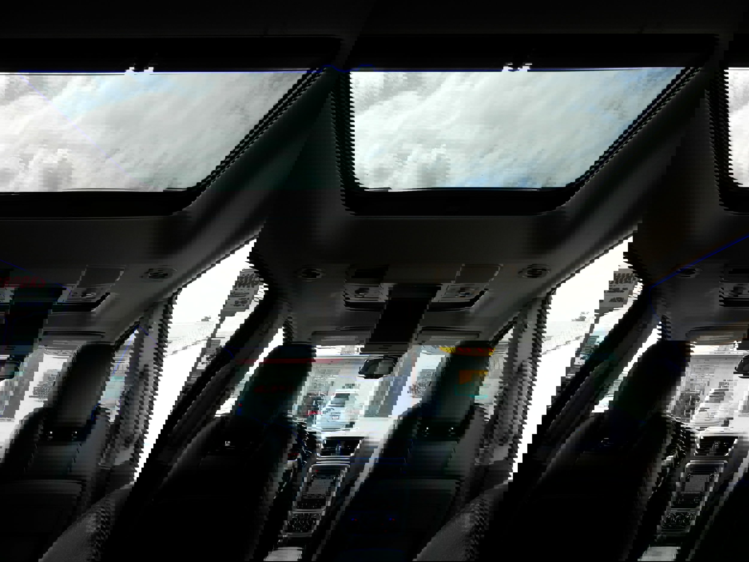 Used 2016 GMC Acadia Denali image 23