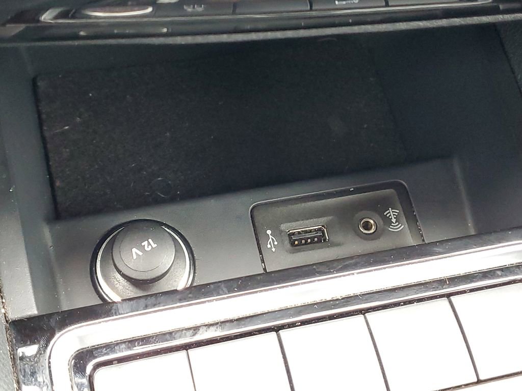 Used 2016 Volkswagen Jetta GLI SEL image 27