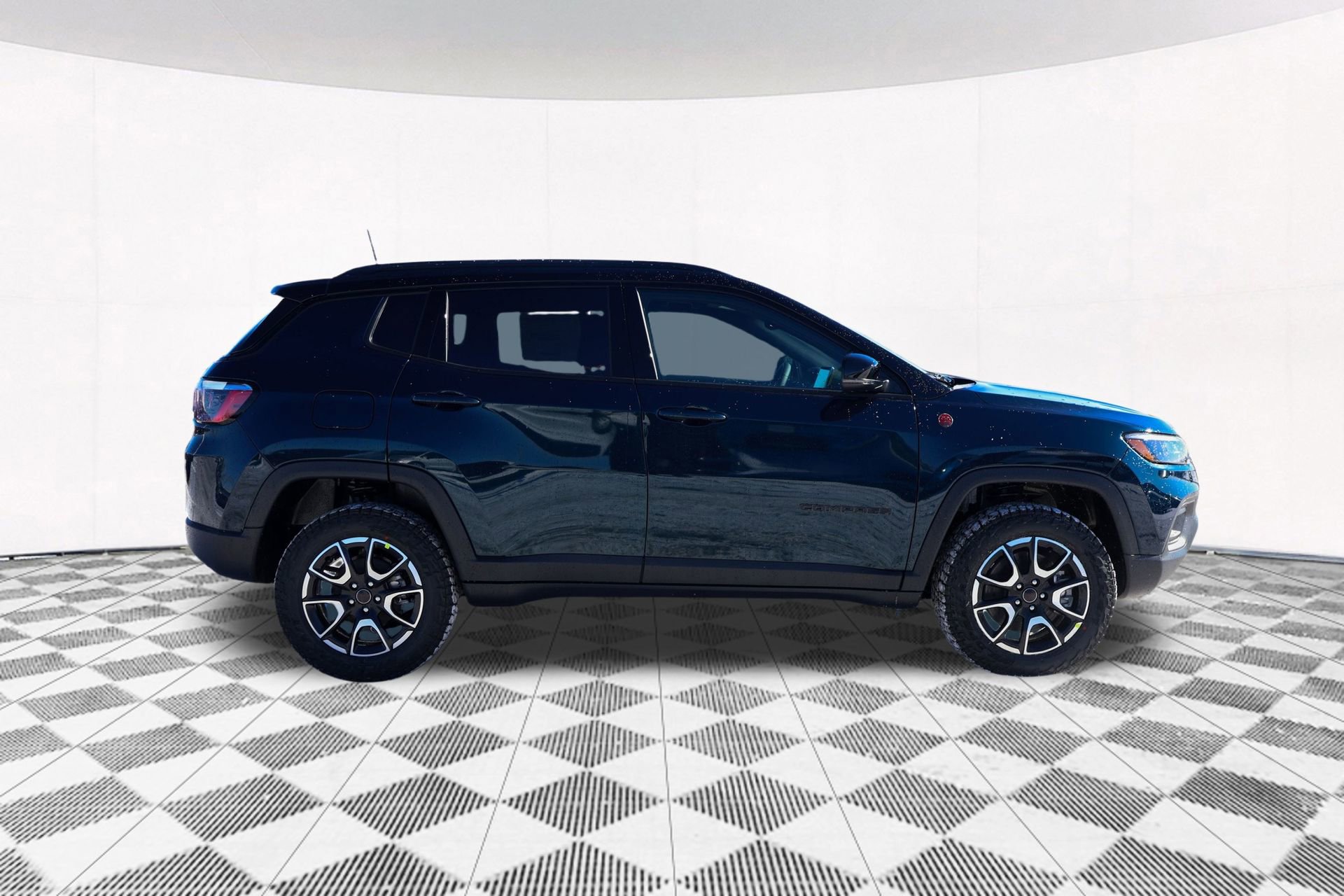 New 2026 Jeep Compass Trailhawk image 11