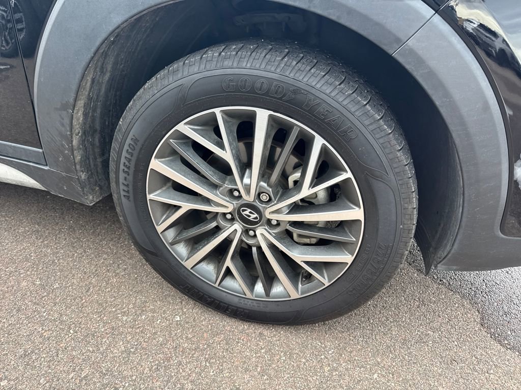 Certified 2020 Hyundai Tucson SEL w/ Cargo Package image 15