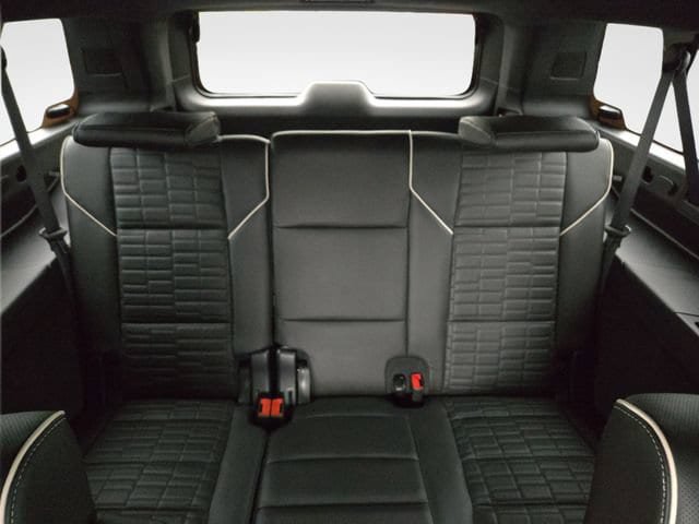 Certified 2024 Cadillac Escalade ESV V AWD/4WD image 12