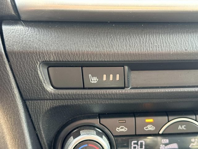Used 2018 MAZDA MAZDA3 Touring FWD image 20