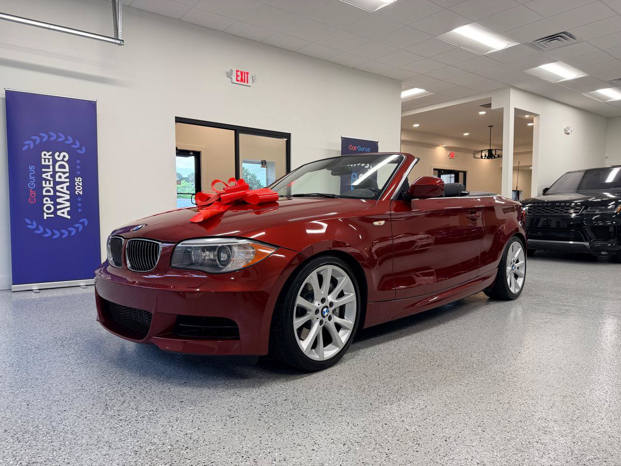 Used 2012 BMW 135i Convertible RWD image 17