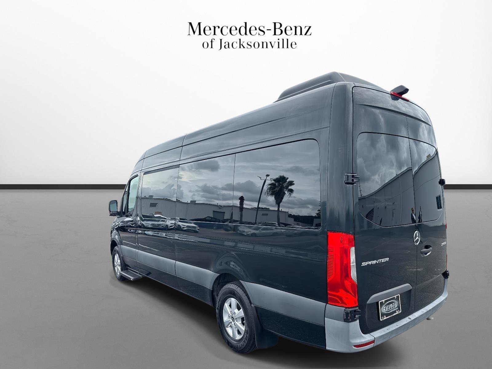 Used 2020 Mercedes-Benz Sprinter 2500 image 5