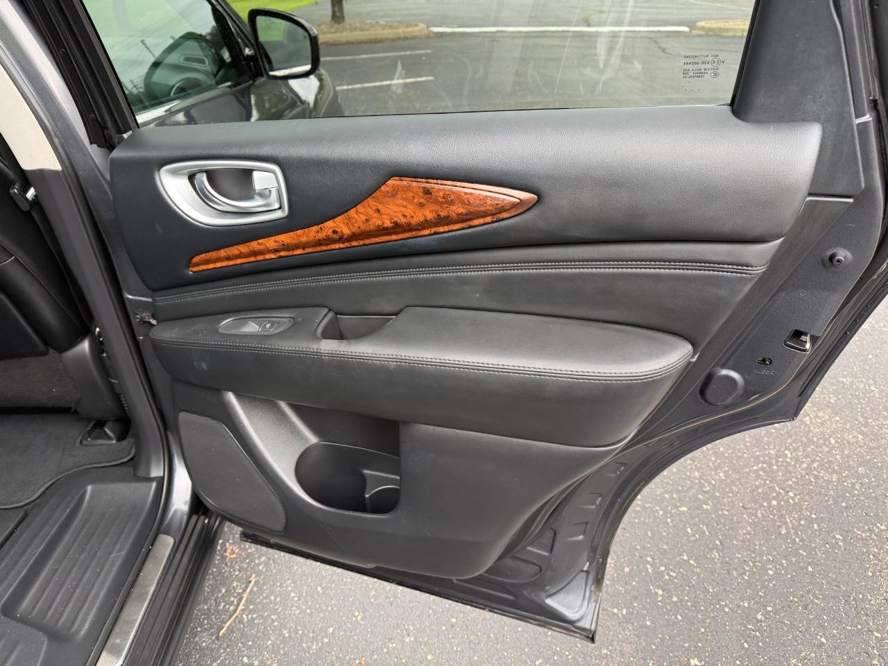 Used 2014 INFINITI QX60 FWD w/ Premium Plus Package image 24
