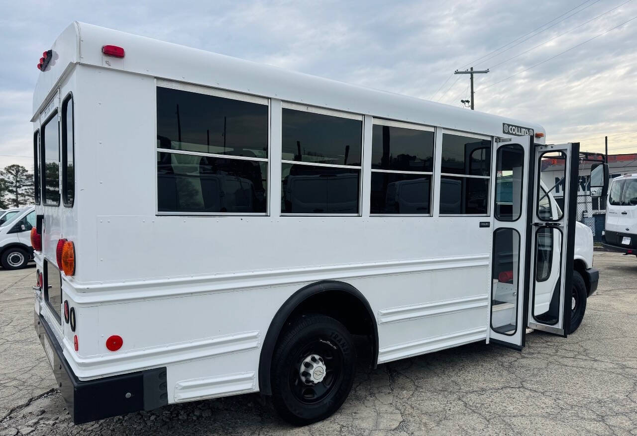 Used 2007 Chevrolet Express 3500 w/ School Bus Package RWD image 7