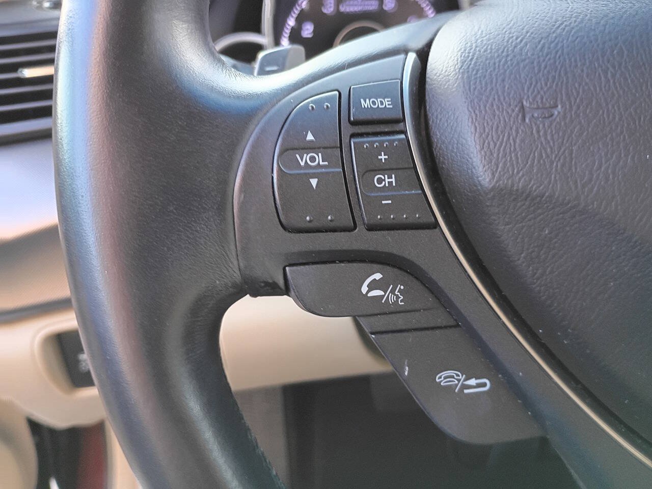 Used 2012 Acura TL FWD image 11