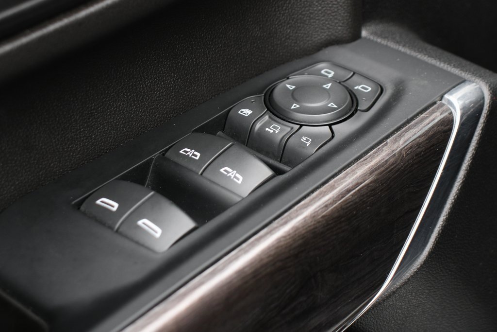 Used 2023 Chevrolet Silverado 3500 LTZ w/ LTZ Convenience Package image 19