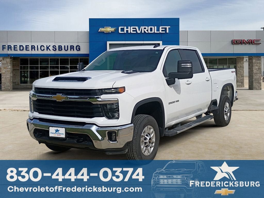 Used 2025 Chevrolet Silverado 2500 LT w/ Convenience Package AWD/4WD image 1
