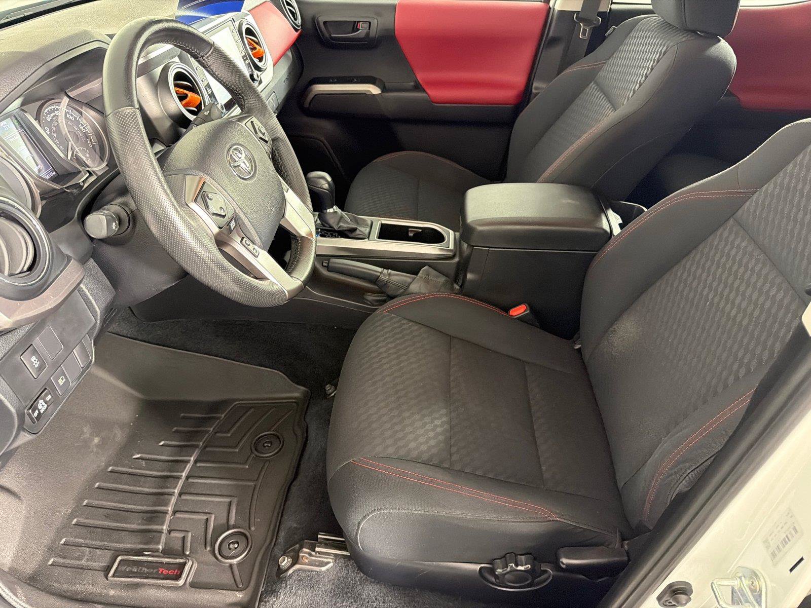 Used 2023 Toyota Tacoma SR5 RWD image 9