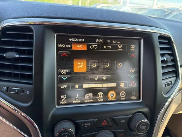 Used 2017 Jeep Grand Cherokee Limited w/ Trailer Tow Group IV AWD/4WD image 13