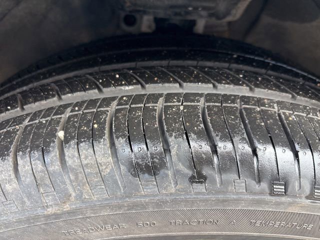 Used 2023 Chevrolet Equinox Premier image 13