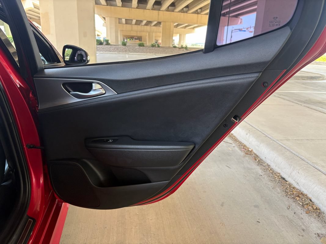 Used 2019 Kia Stinger GT RWD image 29