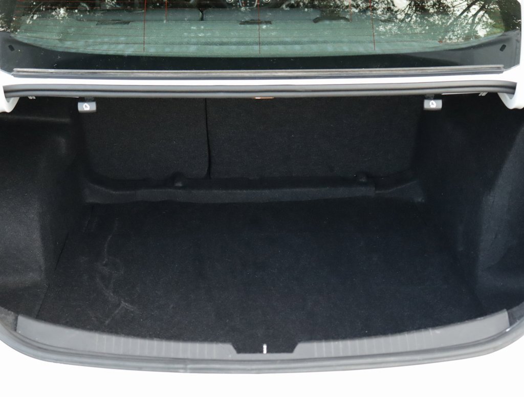 Used 2023 Chevrolet Malibu LT image 24