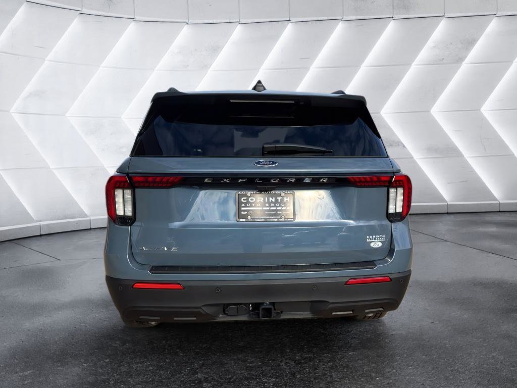 New 2026 Ford Explorer Active image 4