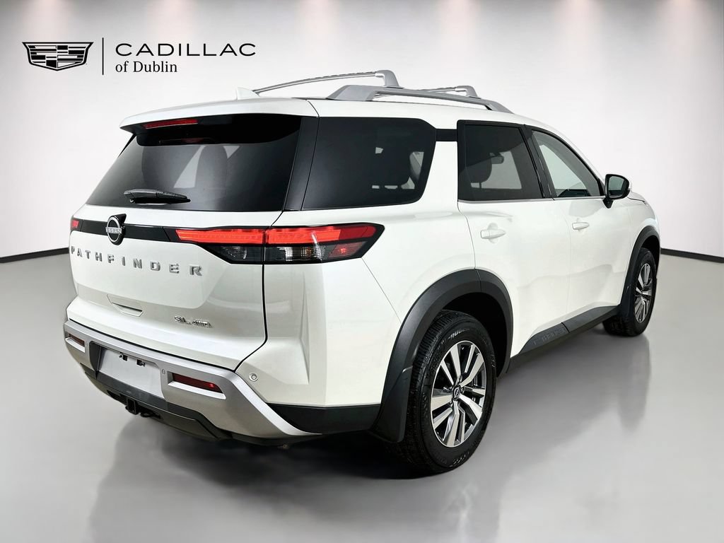 Used 2024 Nissan Pathfinder SL AWD/4WD image 5