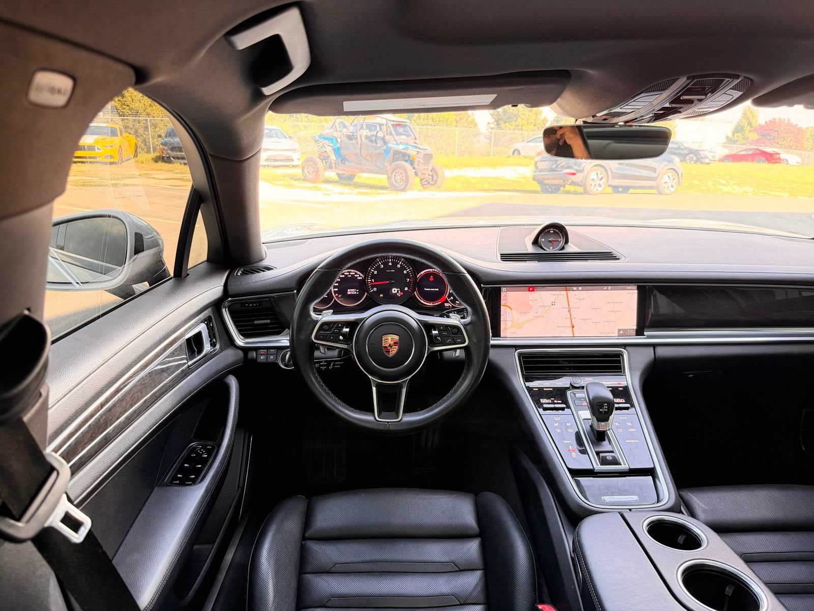 Used 2018 Porsche Panamera w/ Premium Package Plus RWD image 30