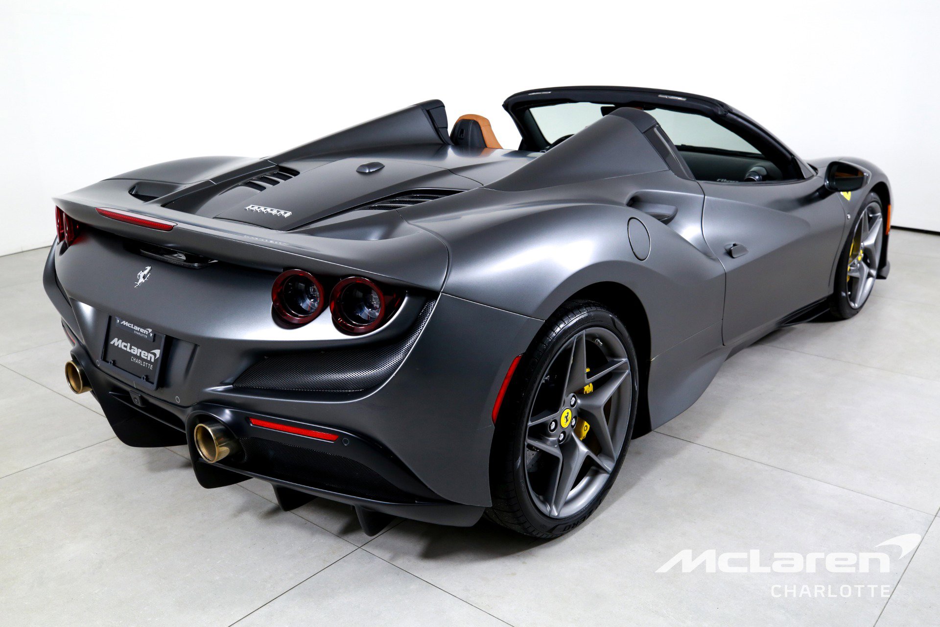 Used 2022 Ferrari F8 Tributo image 9