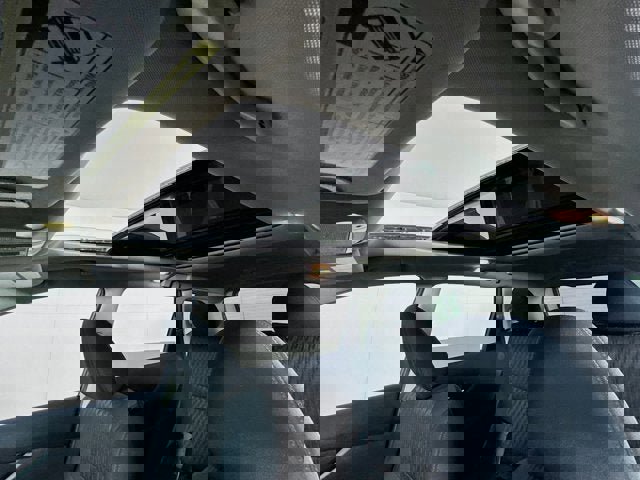 Used 2018 Nissan Rogue SV w/ Sun & Sound Touring Package image 19